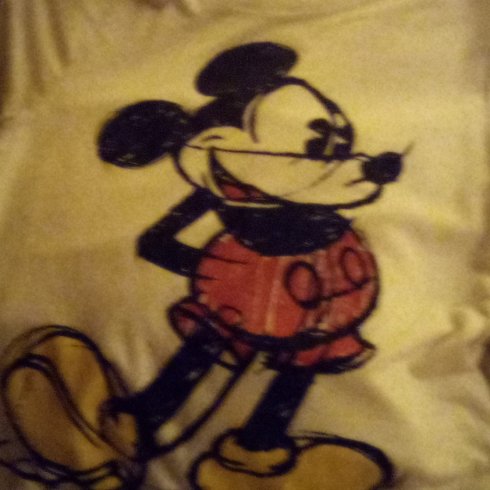 T- shirt